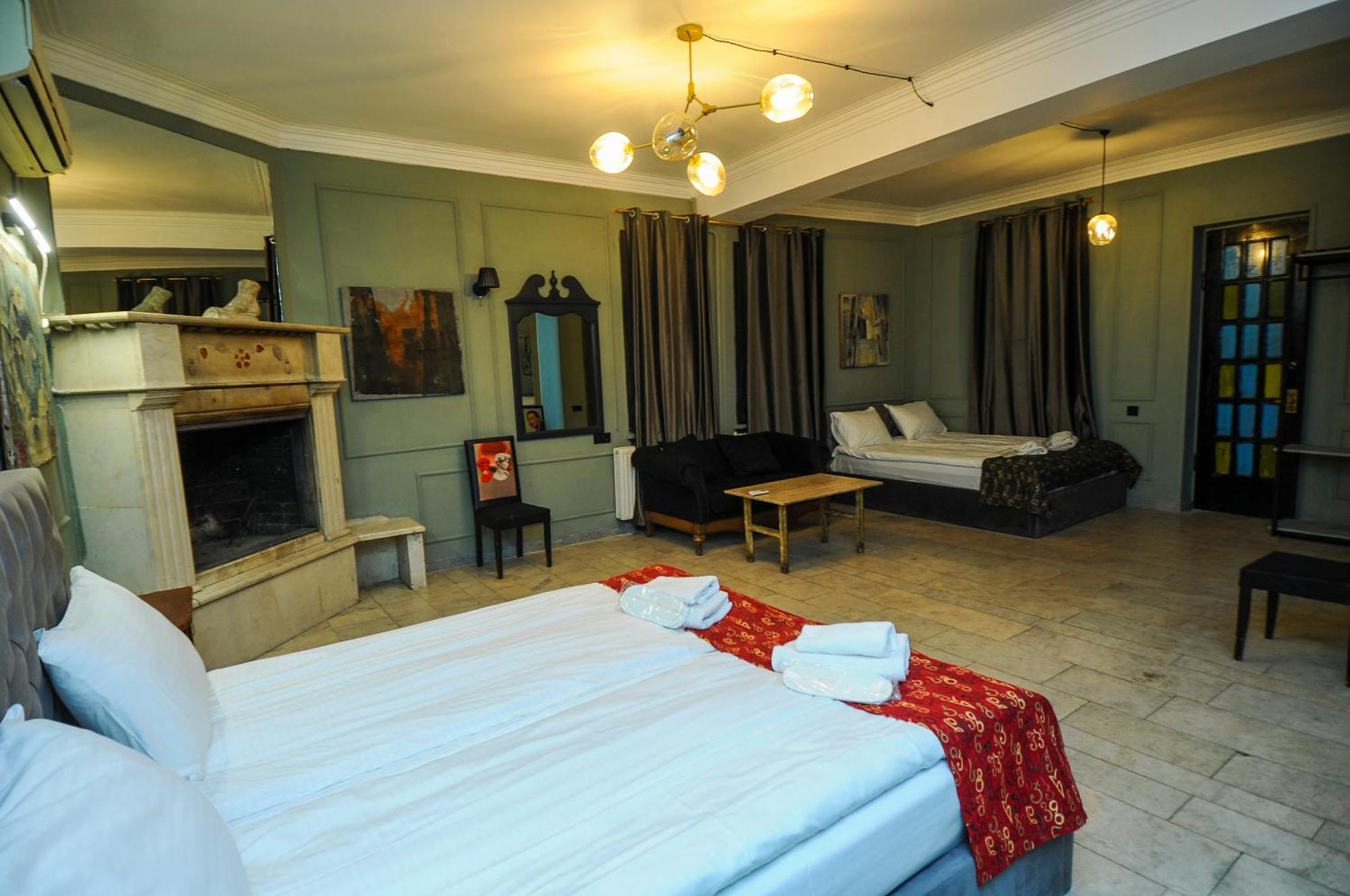 Art Hotel Home Tbilisi Eksteriør billede